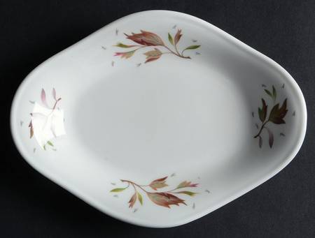Wakefield (Bone, Coupe) Relish/Gravy Underplate