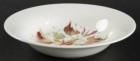 Wakefield (Bone, Coupe) Rim Soup Bowl
