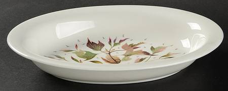 Wakefield (Bone, Coupe) 9" Oval Vegetable Bowl
