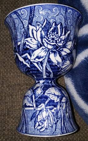 Water Lily Blue (Smooth) by Wedgwood