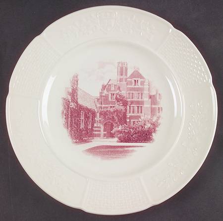Wellesley College Mulberry Dinner Plate