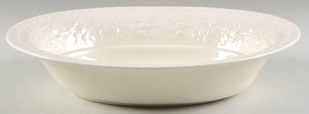 Wellesley 9" Oval Vegetable Bowl