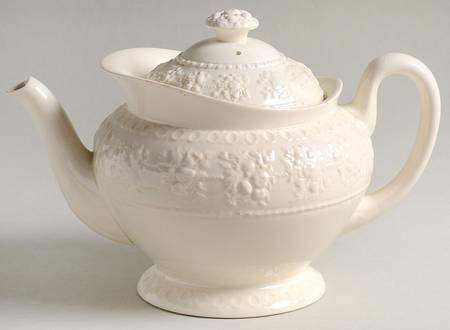 Wellesley Teapot & Lid