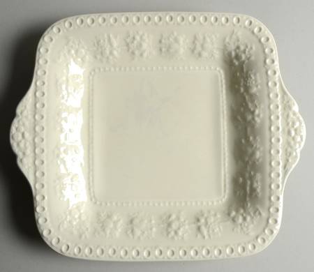 Wellesley Square Handled Cake Plate