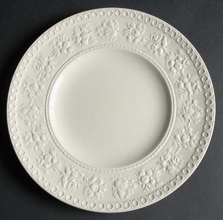 Wellesley Luncheon Plate