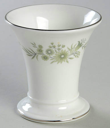 Westbury Posey Pot