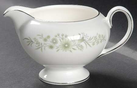 Westbury Leigh Shape Creamer