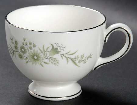 Westbury Leigh Shape Footed Cup