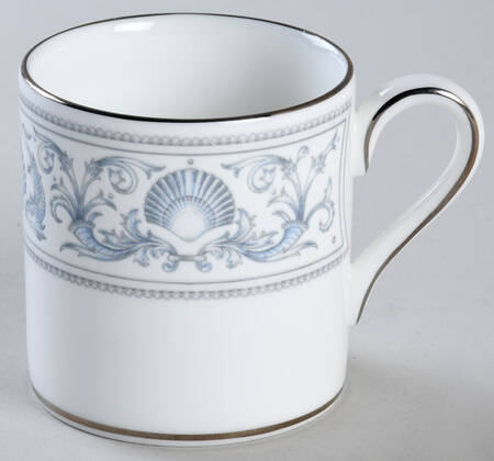 White Dolphins Bond Shape Demitasse Cup