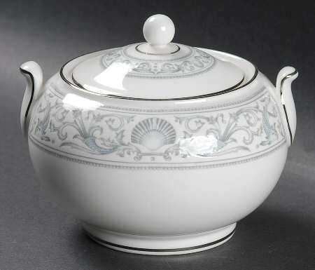 White Dolphins 146 Shape Sugar Bowl & Lid