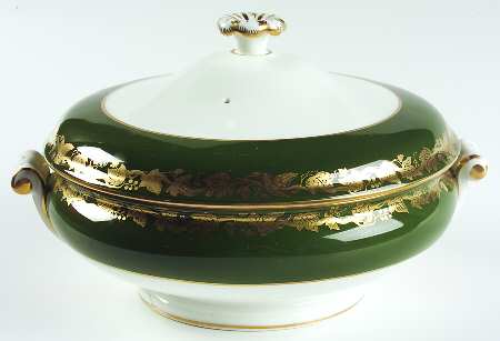 Whitehall (Arris Green Rim) Round Covered Vegetable
