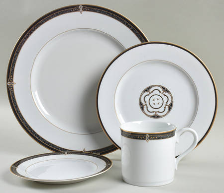 Whitfield 4 Piece Place Setting