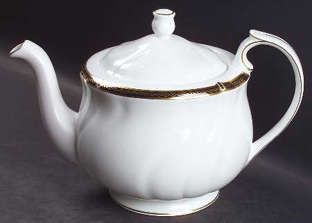 Windsor Black Teapot & Lid