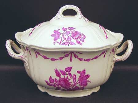 Williamsburg Husk Tureen &  Lid