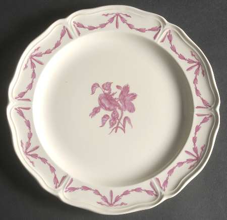 Williamsburg Husk Luncheon Plate