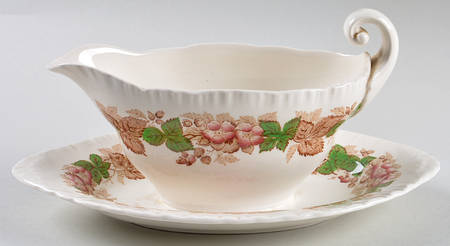 Wildbriar Brown Pink Gravy Boat with Attached Underplate