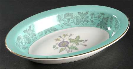 Wildflower Green 9" Oval Vegetable Bowl