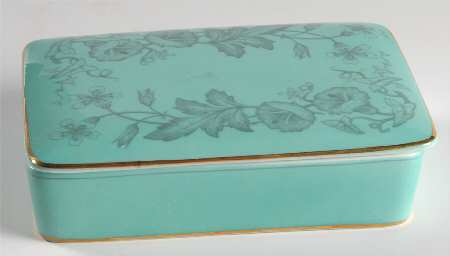 Wildflower Green Cigarette Box & Lid