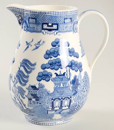 Willow Blue (Newer, Smooth) 32 Oz Pitcher