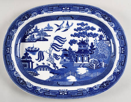 Willow Blue (Older, Smooth) 18" Oval Serving Platter