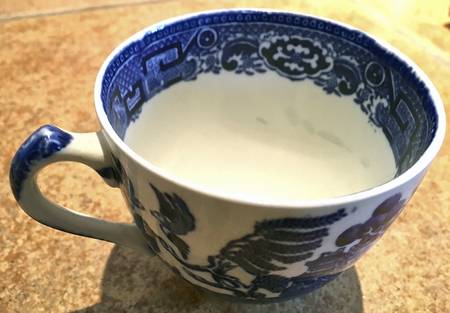 Willow Blue (Older, Smooth) Flat Cup