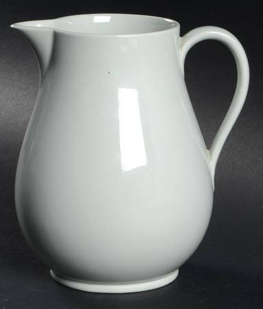 Windsor Grey 24 Oz Jug