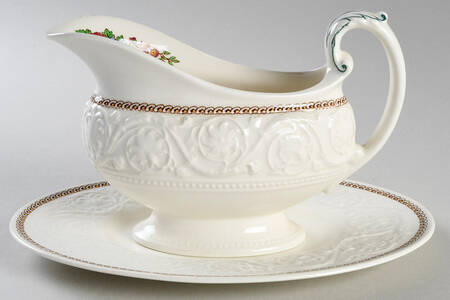 Windermere Multicolor Gravy Boat & Underplate