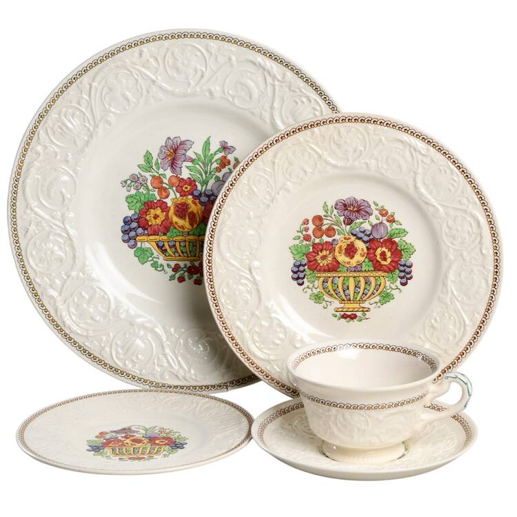 Windermere Multicolor 40 Piece Estate Set