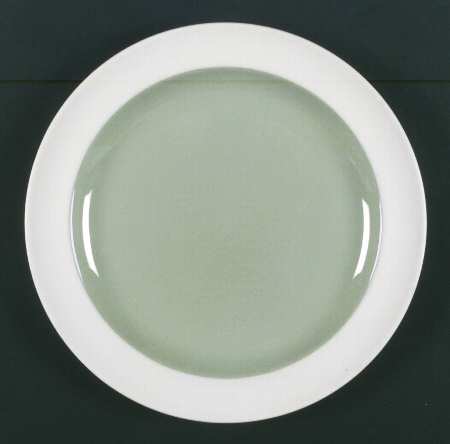 Wintergreen Luncheon Plate