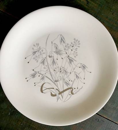 Wild Oats Bone China 12" Chop Plate (Round Platter)