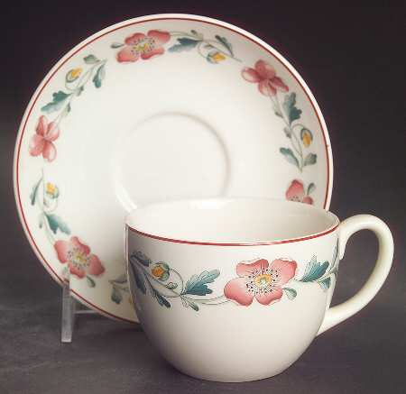 Wild Poppy Flat Cup & Saucer Set