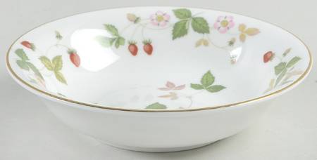 Wild Strawberry (Bone & Oven To Table) Coupe Cereal Bowl