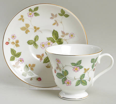 Wild Strawberry (Bone & Oven To Table) Victoria Shape Footed Cup & Saucer Set