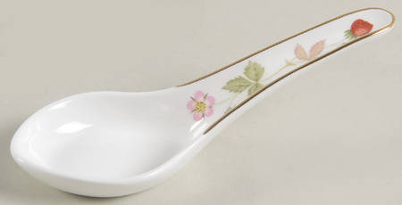 Wild Strawberry (Bone & Oven To Table) Chinese Teaspoon