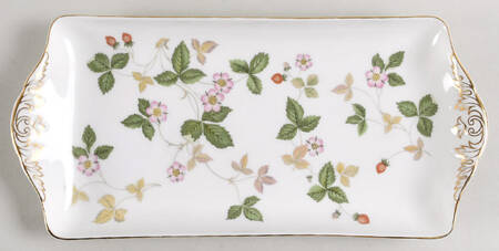 Wild Strawberry (Bone & Oven To Table) 9" Sandwich Tray