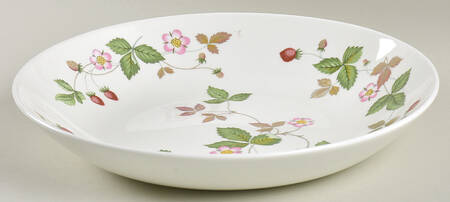 Wild Strawberry (Bone & Oven To Table) 9" All Purpose Serving Bowl