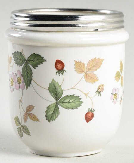 Wild Strawberry (Bone & Oven To Table) King Size Egg Coddler No Lid