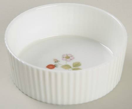Wild Strawberry (Bone & Oven To Table) 3" Round Box No Lid