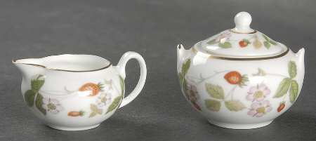 Wild Strawberry (Bone & Oven To Table) Miniature Creamer and Sugar with Lid Set
