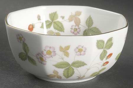 Wild Strawberry (Bone & Oven To Table) 4" Octagonal Bowl