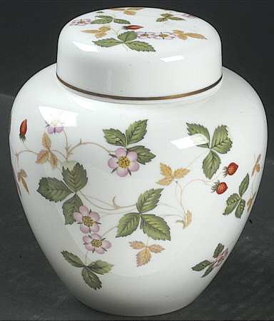 Wild Strawberry (Bone & Oven To Table) Medium Ginger Jar & Lid