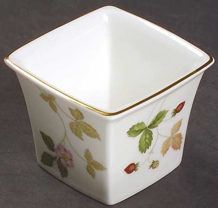 Wild Strawberry (Bone & Oven To Table) Candleholder