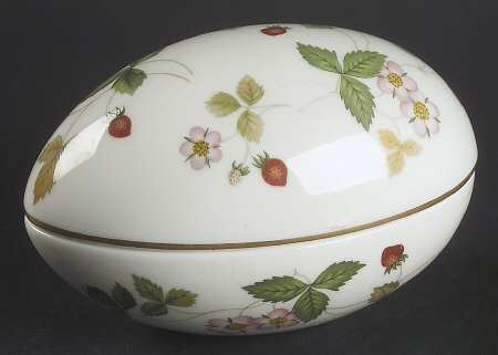 Wild Strawberry (Bone & Oven To Table) 4" Egg Box & Lid