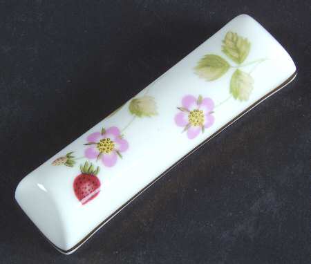 Wild Strawberry (Bone & Oven To Table) Chopstick/Knife Rest
