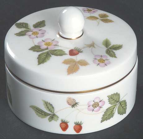 Wild Strawberry (Bone & Oven To Table) 3" Round Box & Lid