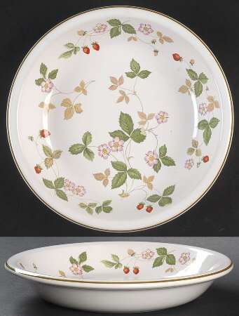 Wild Strawberry (Earthenware) Coupe Soup Bowl