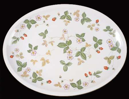 Wild Strawberry (Earthenware) 12" Oval Serving Platter