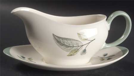 Woodbury Gravy Boat & Underplate
