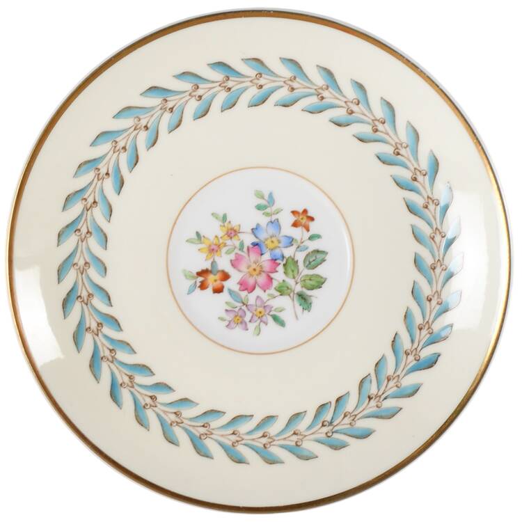 Woodstock (Gold Trim) Saucer