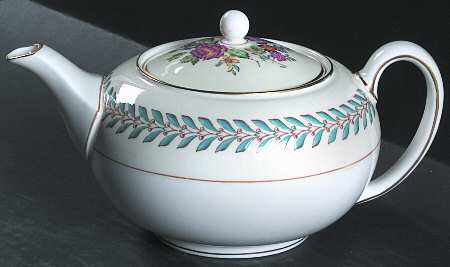 Woodstock (Gold Trim) Teapot & Lid